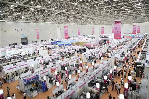 二十年初心不改筑 金橋 ,超45萬(wàn)款面料亮相2018柯橋博覽會(huì) 秋季