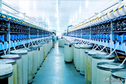 夏天紡織廠(chǎng)的溫度高達(dá)40 ,女職工恨不得脫衣服,為何不開(kāi)空調(diào)